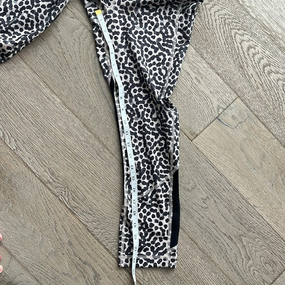 EUC OG Lululemon 'Pace Rival Crop*' Full-On Luxtreme Legging (Size 4) $98 - Picture 12 of 13
